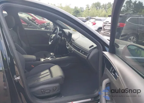 2021 Audi A4 Premium Plus 45 Tfsi S Line Quattro S Tronic z USA, uszkodzony, nr VIN WAUEAAF42MA039091